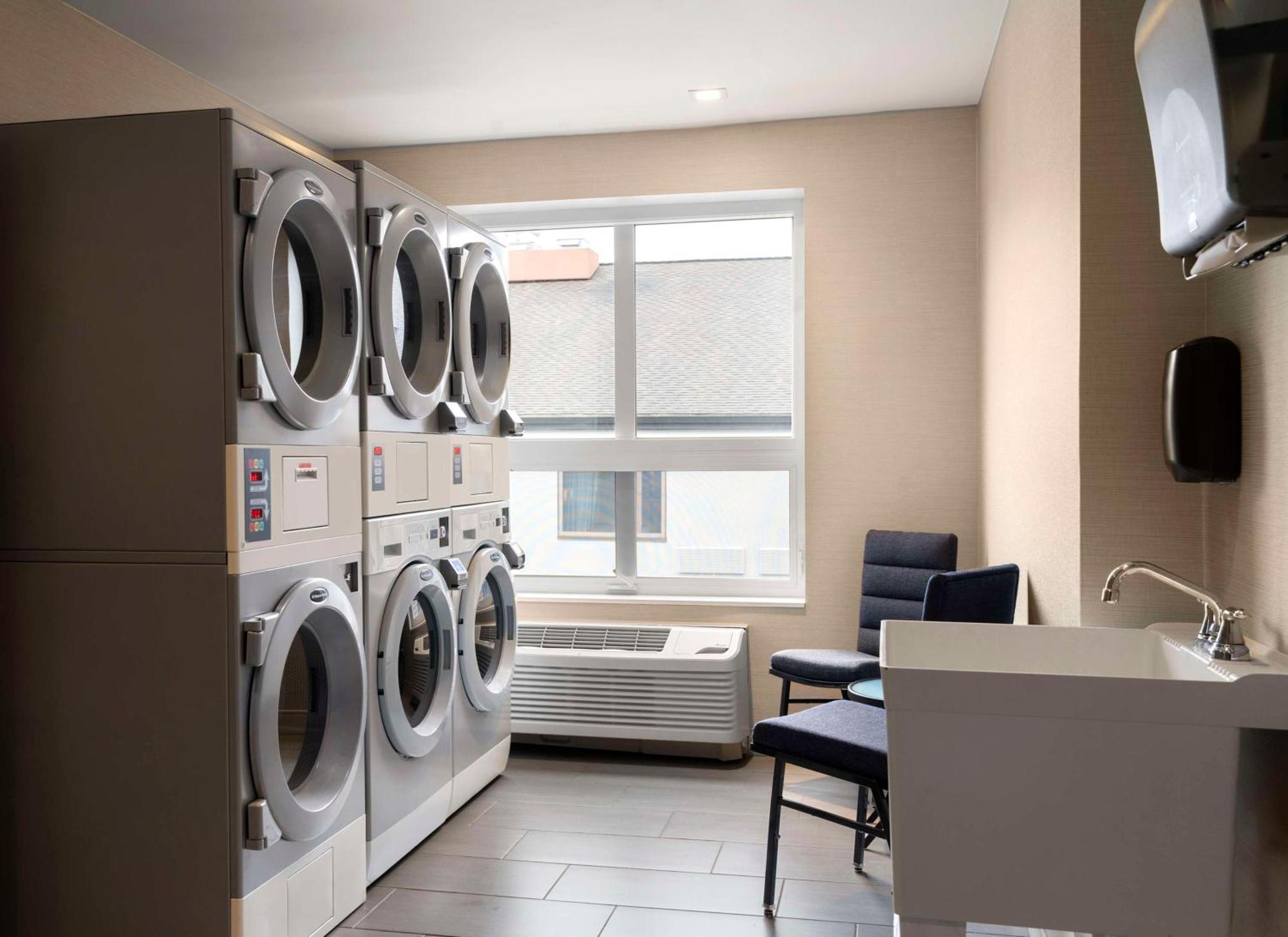 Hampton Inn & Suites-Worcester, Ma Экстерьер фото