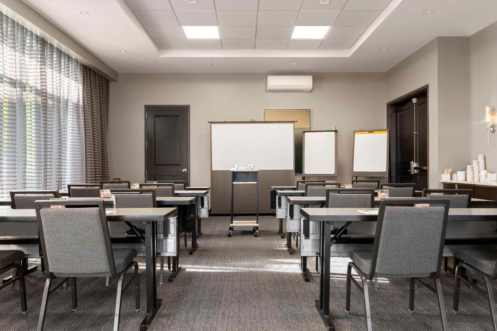 Hampton Inn & Suites-Worcester, Ma Экстерьер фото