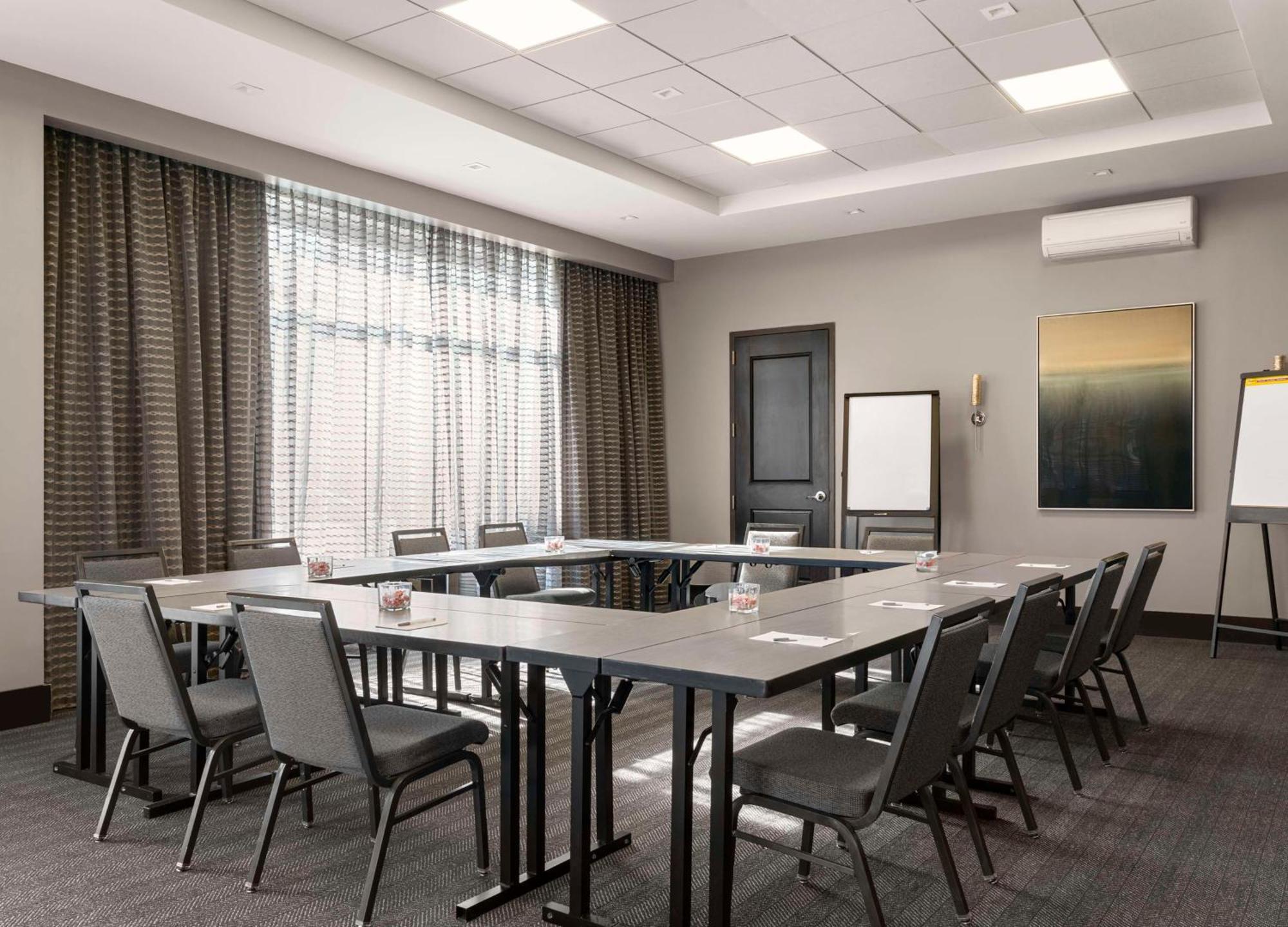 Hampton Inn & Suites-Worcester, Ma Экстерьер фото